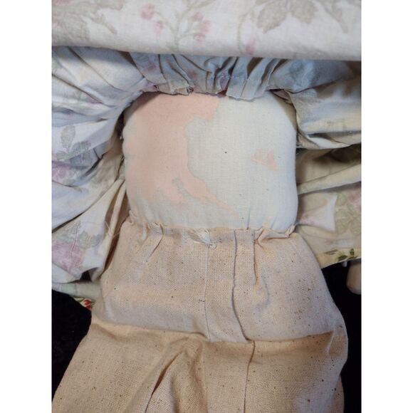 Vintage Primitive Folk Art Beekeeper Tender Heart Treasures‎ Honey Bee Doll 2001 - Picture 11 of 11